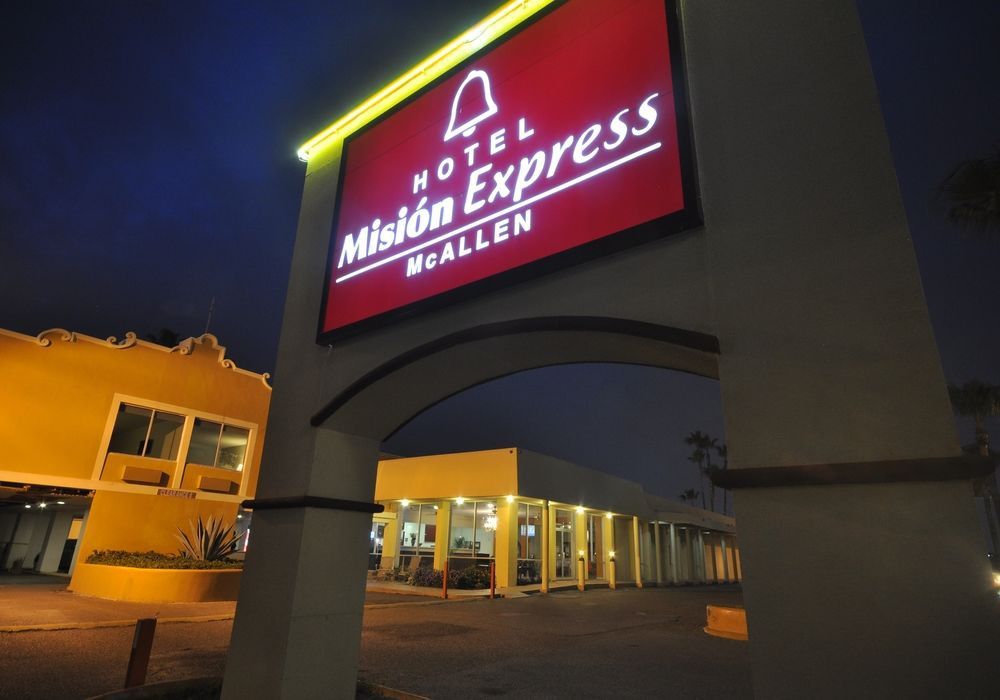 Clarion Inn near McAllen Airport Exterior foto